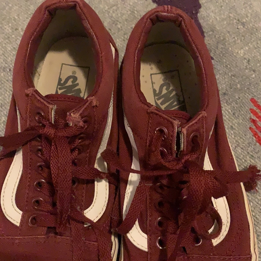 Vans - Picture 2 of 6